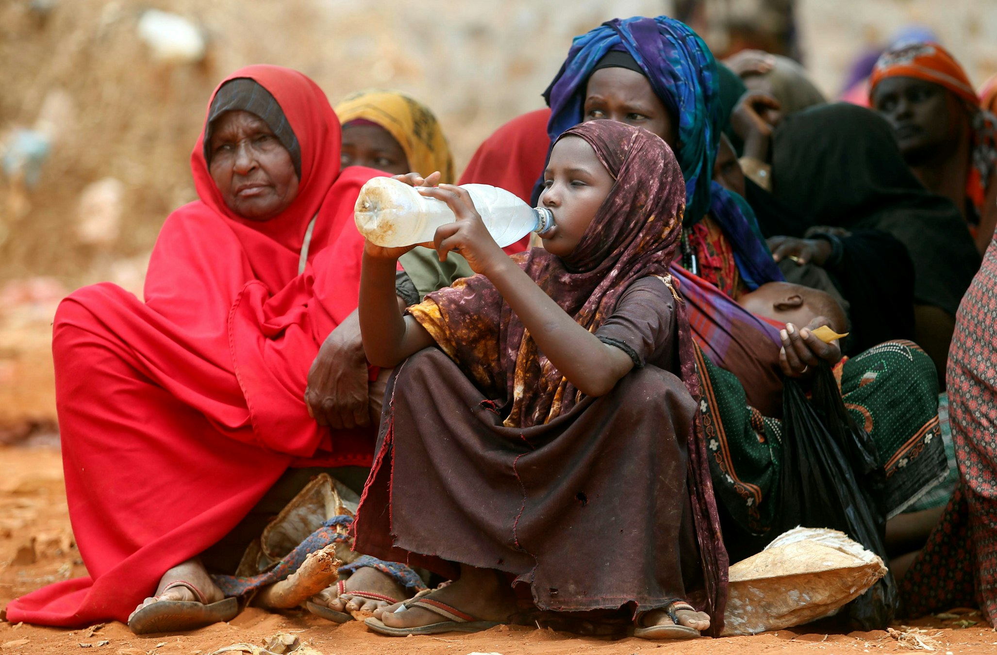 calls on world to aid Somalis facing food shortages during